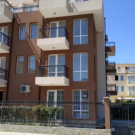 Lägenhet Complex Argo