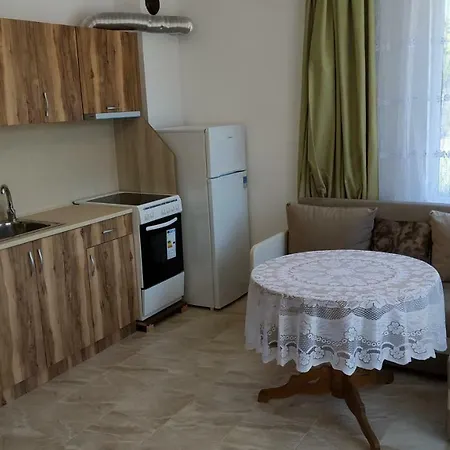 Complex Argo アパート